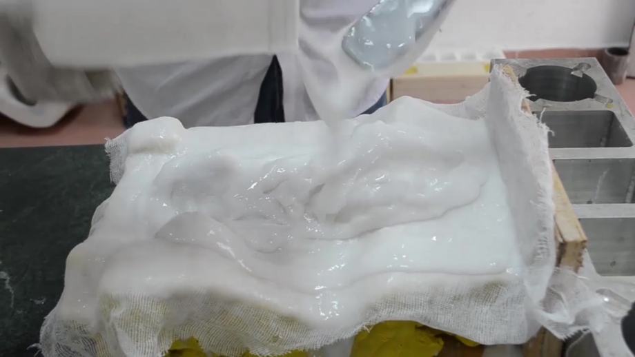 模具硅膠刷模如何使用，有什么需要注意的 ？